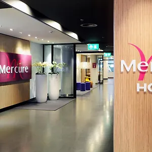 https://mercure-hotel-schiphol-terminal.thehaguehotels.net